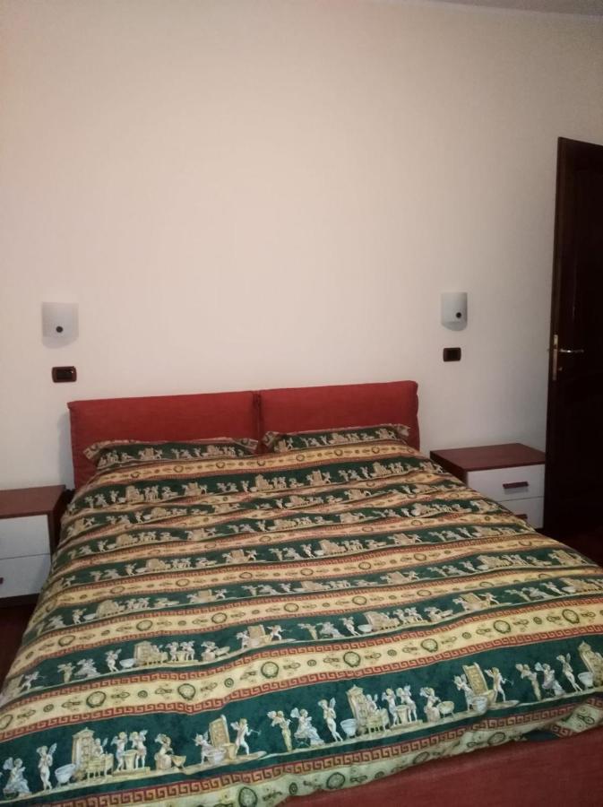 Agrifoglio B&B Con Giardino Aritzo Exterior foto
